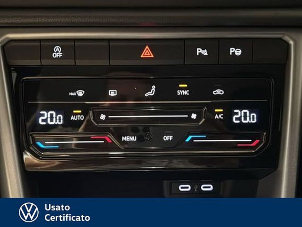 Volkswagen T-Roc nuova a Vicenza (14)