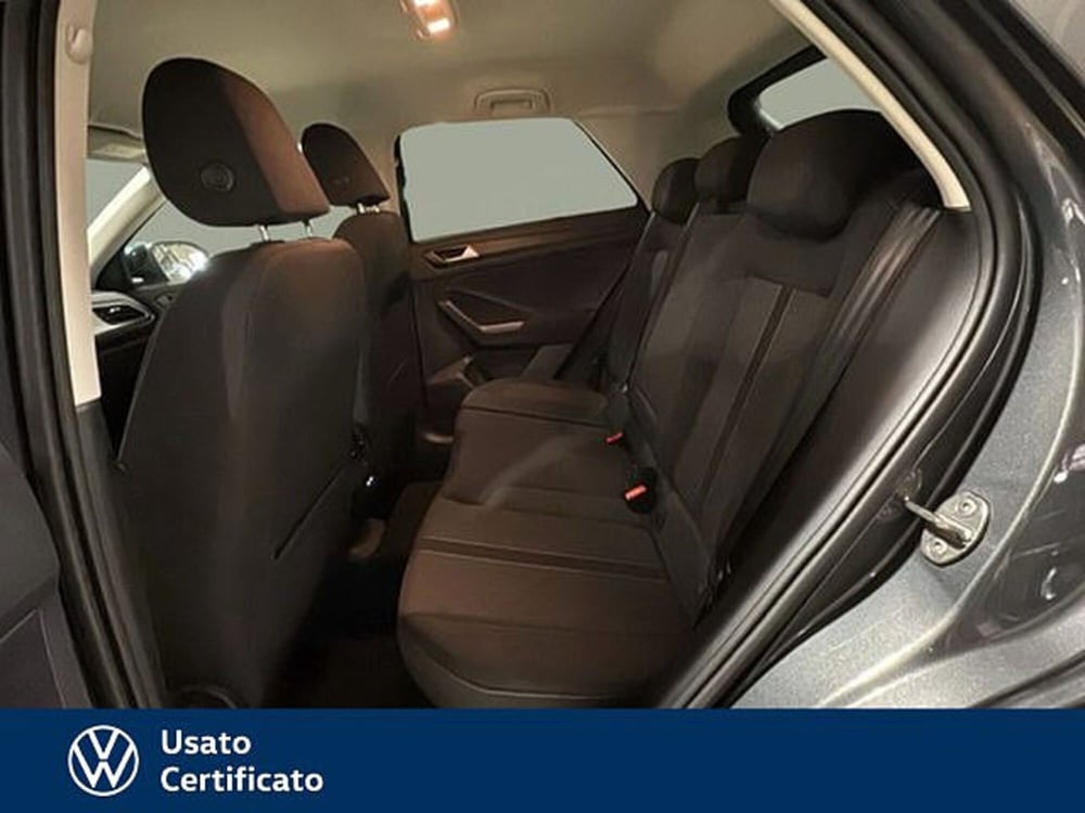 Volkswagen T-Roc nuova a Vicenza (18)