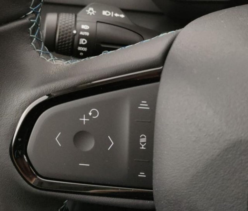 Lynk & Co 01 usata a Modena (19)