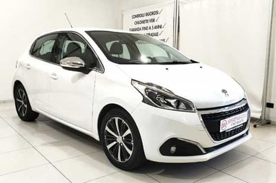 Peugeot 208 75 5 porte Allure del 2016 usata a Maglie