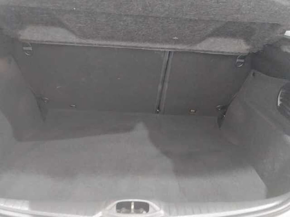 Peugeot 208 usata a Lecce (15)