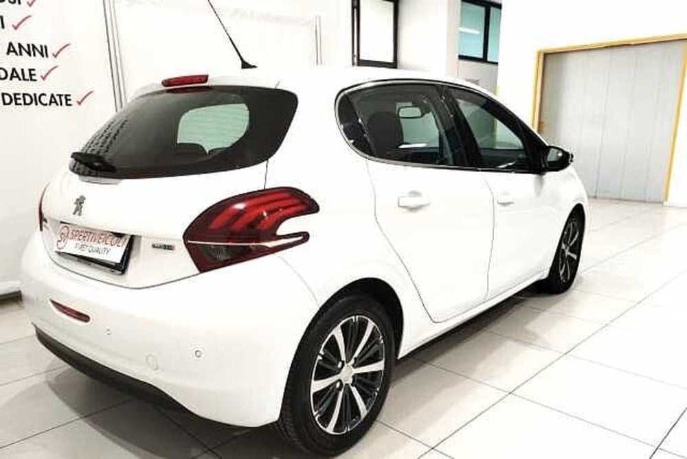 Peugeot 208 usata a Lecce (3)