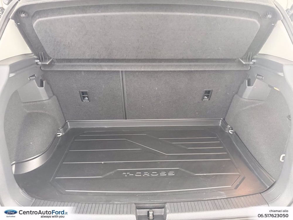Volkswagen T-Cross usata a Roma (11)