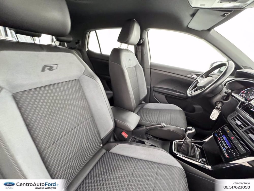 Volkswagen T-Cross usata a Roma (7)
