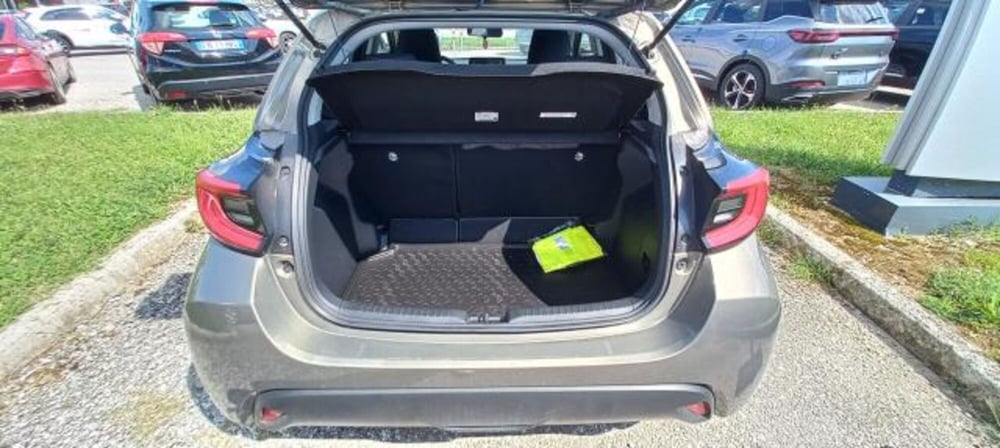 Toyota Yaris usata a Udine (13)