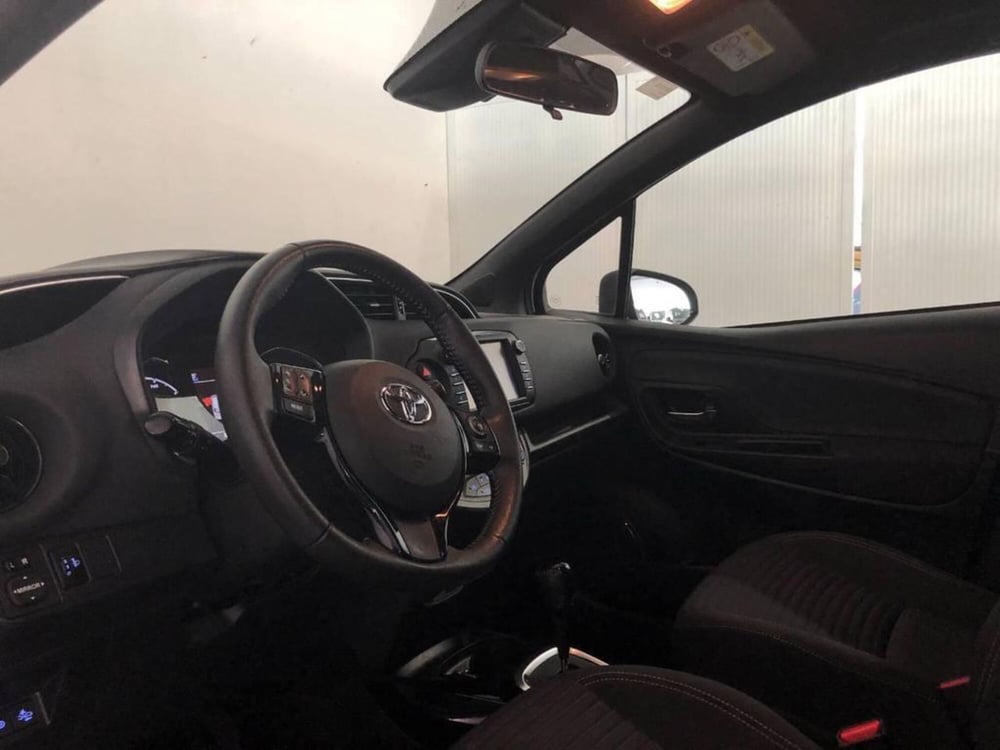 Toyota Yaris usata a Torino (10)