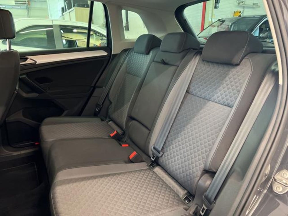 Volkswagen Tiguan usata a Vercelli (11)