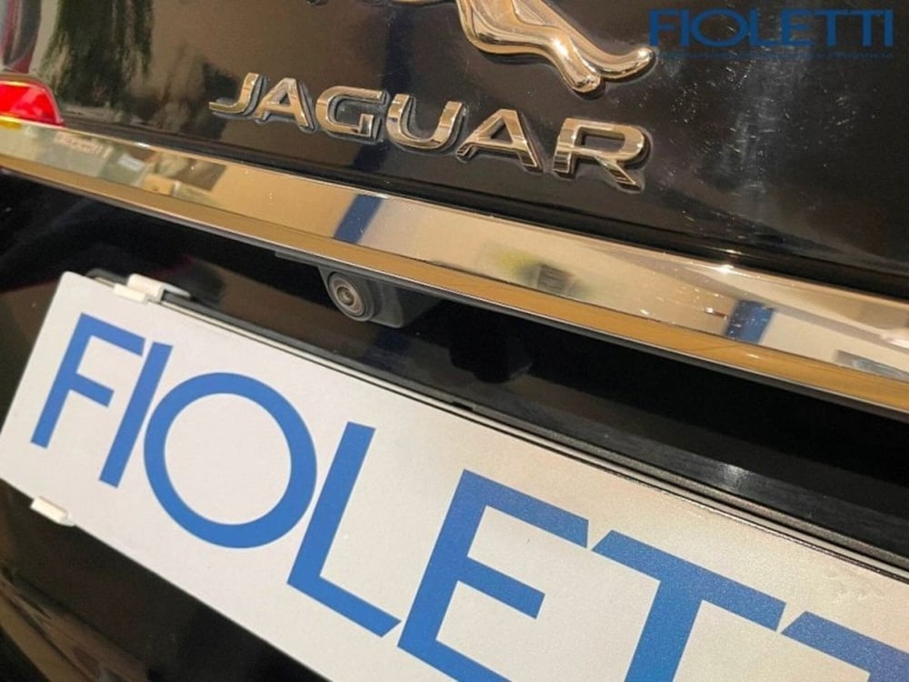 Jaguar XF usata a Brescia (15)