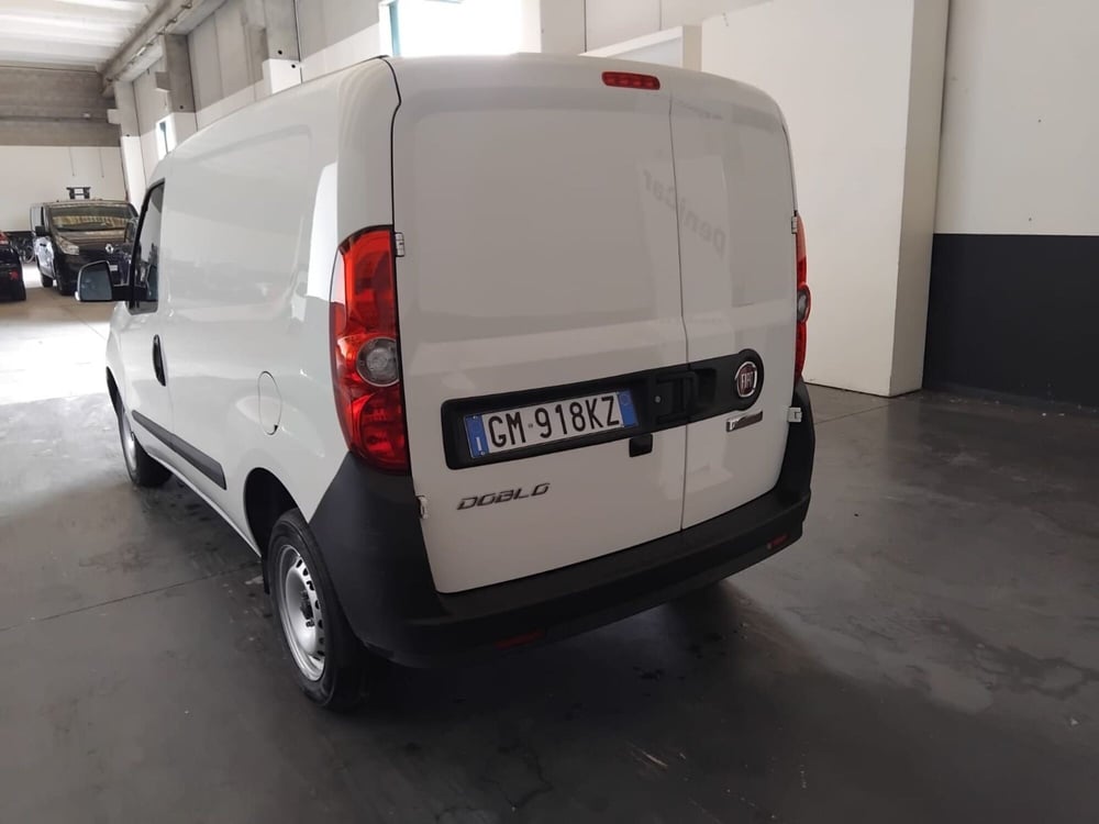 Fiat Doblò Furgone usata a Milano (7)