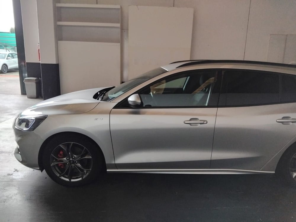 Ford Focus Station Wagon usata a Milano (3)
