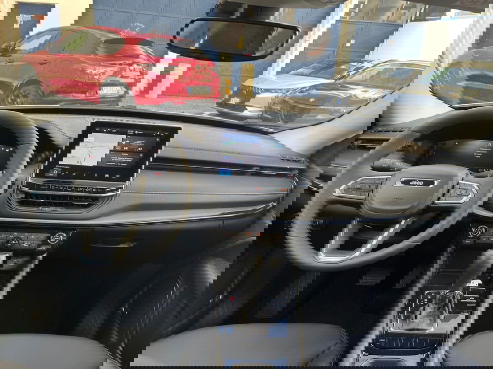 Jeep Compass nuova a Milano (19)