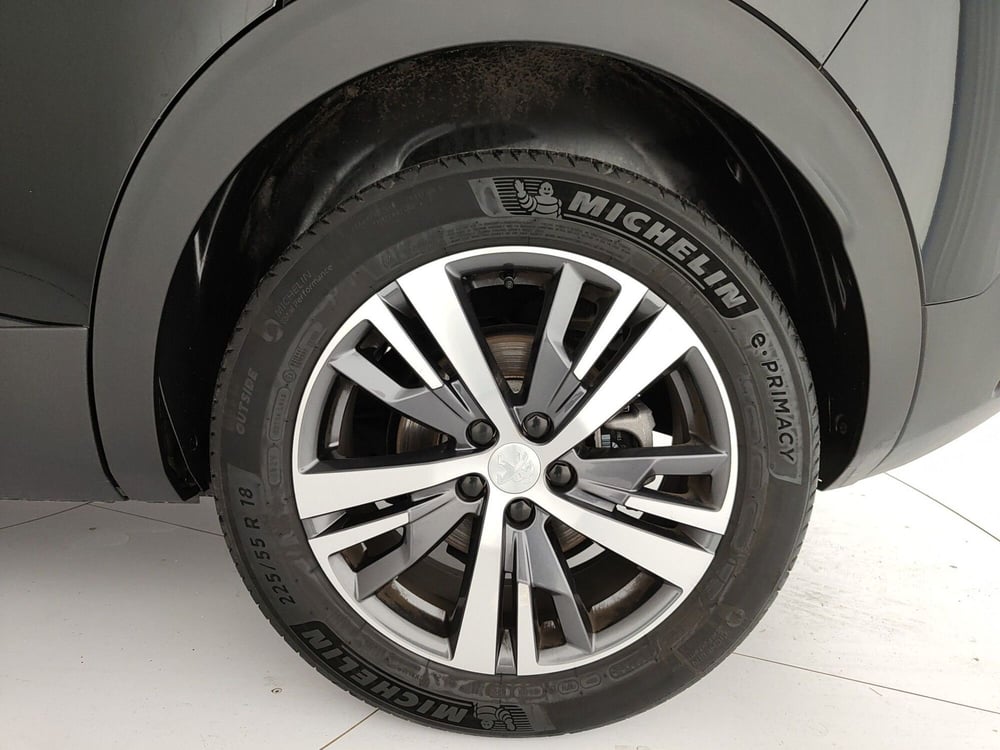 Peugeot 3008 usata a Caserta (11)