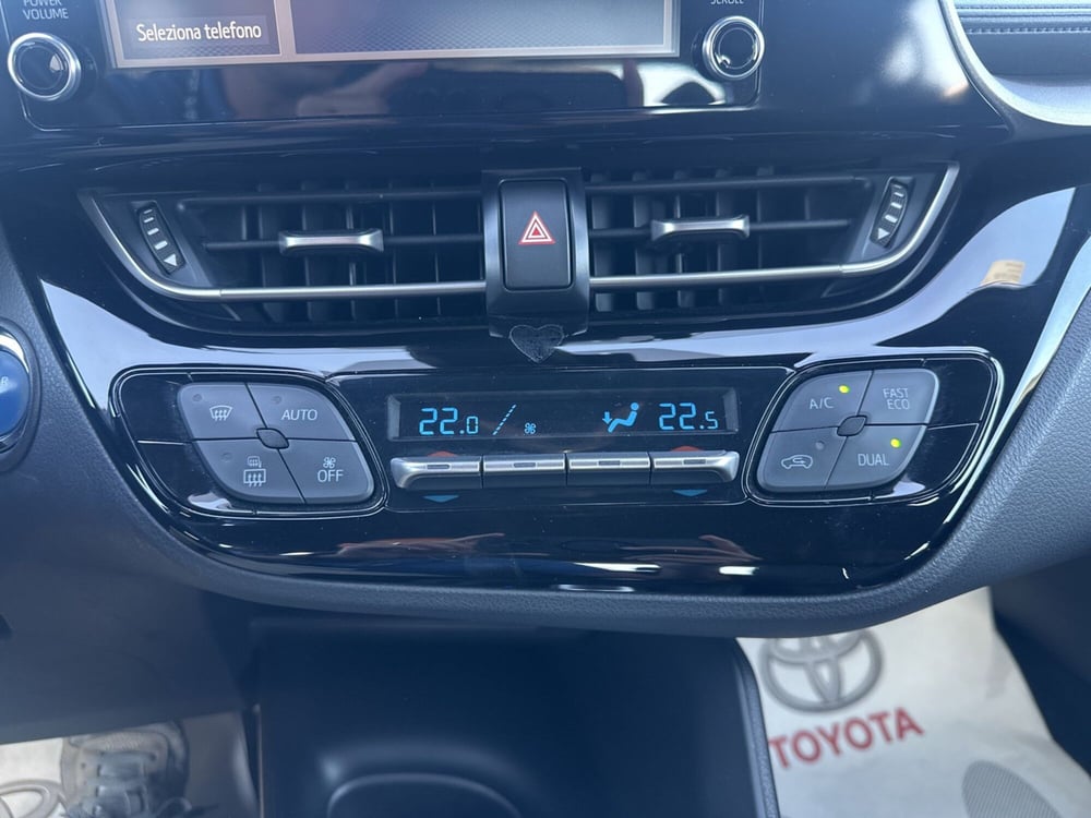 Toyota Toyota C-HR usata a Siracusa (14)