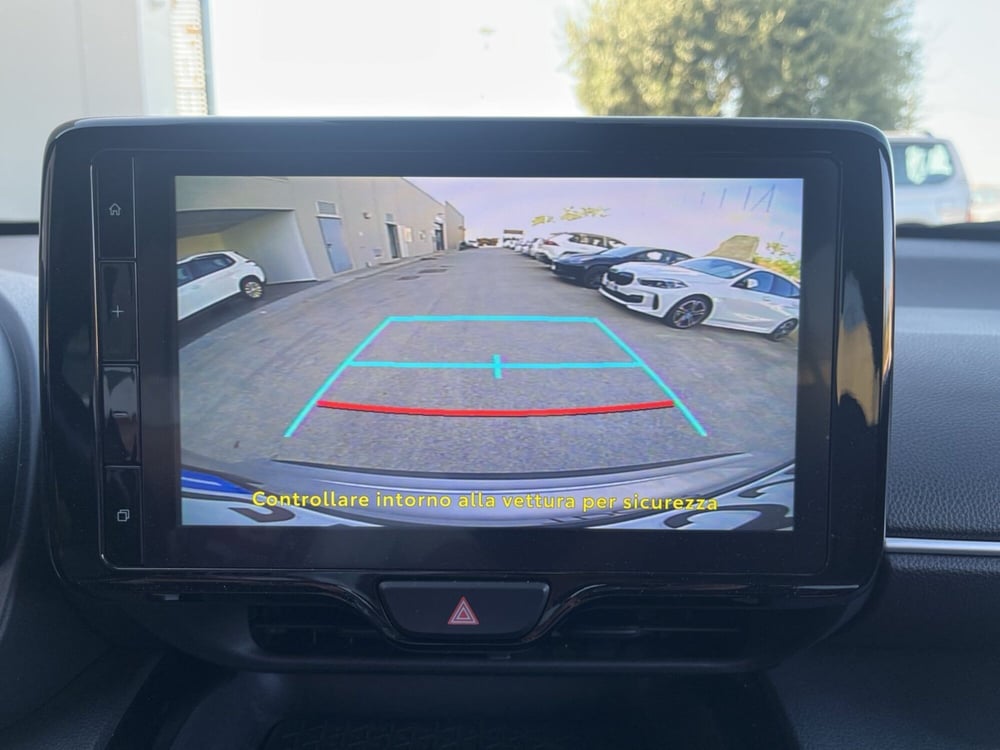 Toyota Yaris Cross usata a Ragusa (15)