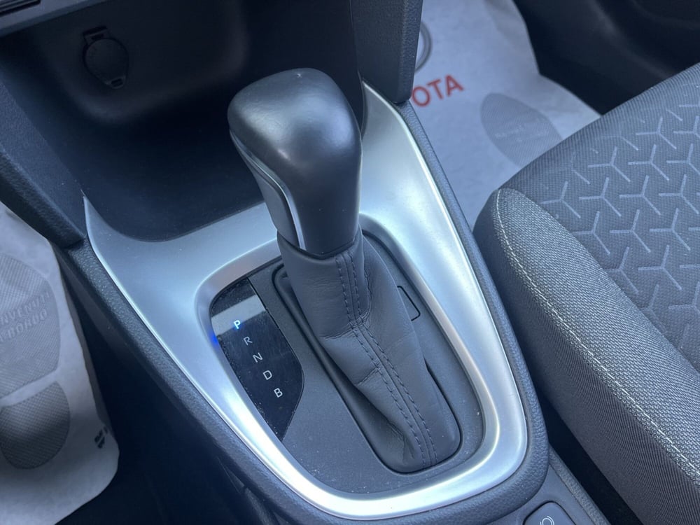 Toyota Yaris Cross usata a Ragusa (17)