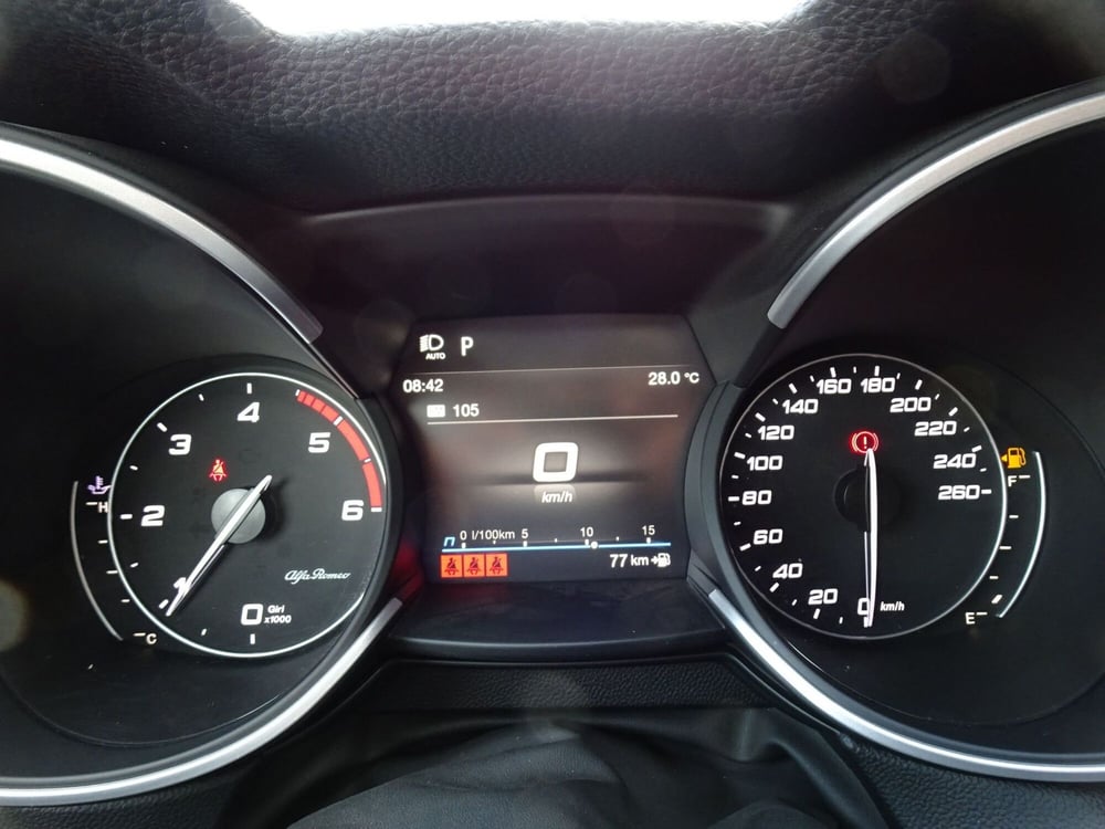 Alfa Romeo Stelvio usata a Treviso (15)