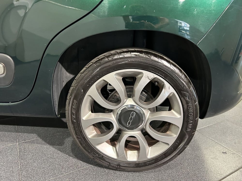 Fiat 500L usata a Milano (7)