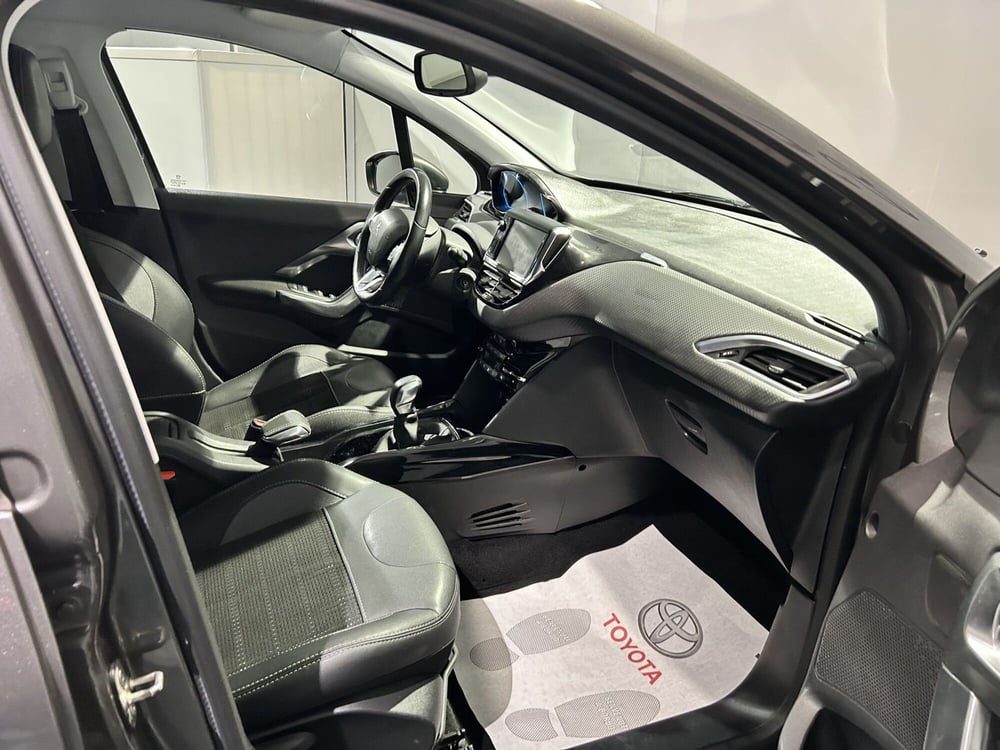 Peugeot 2008 usata a Milano (12)