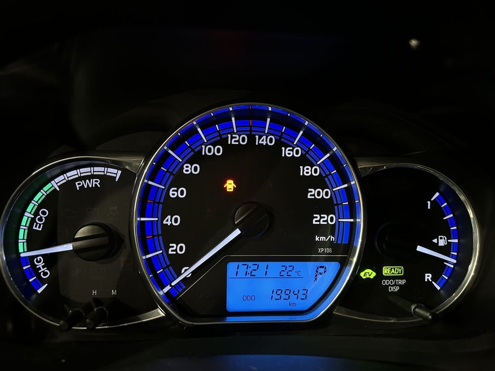 Toyota Yaris usata a Milano (13)