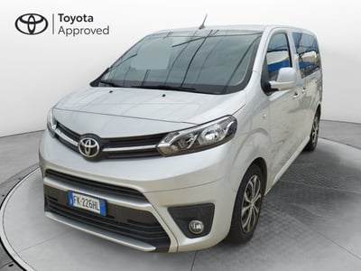 Toyota Proace Verso Verso 1.6D L0 D Lounge del 2017 usata a Cremona