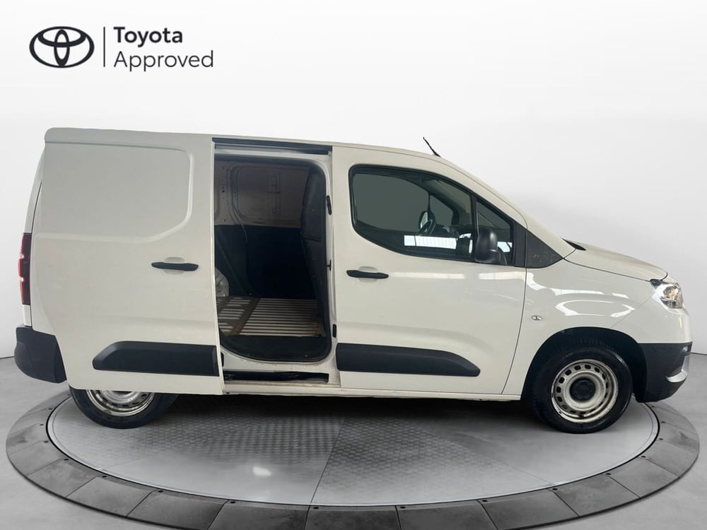 Toyota Proace City usata a Cremona (12)
