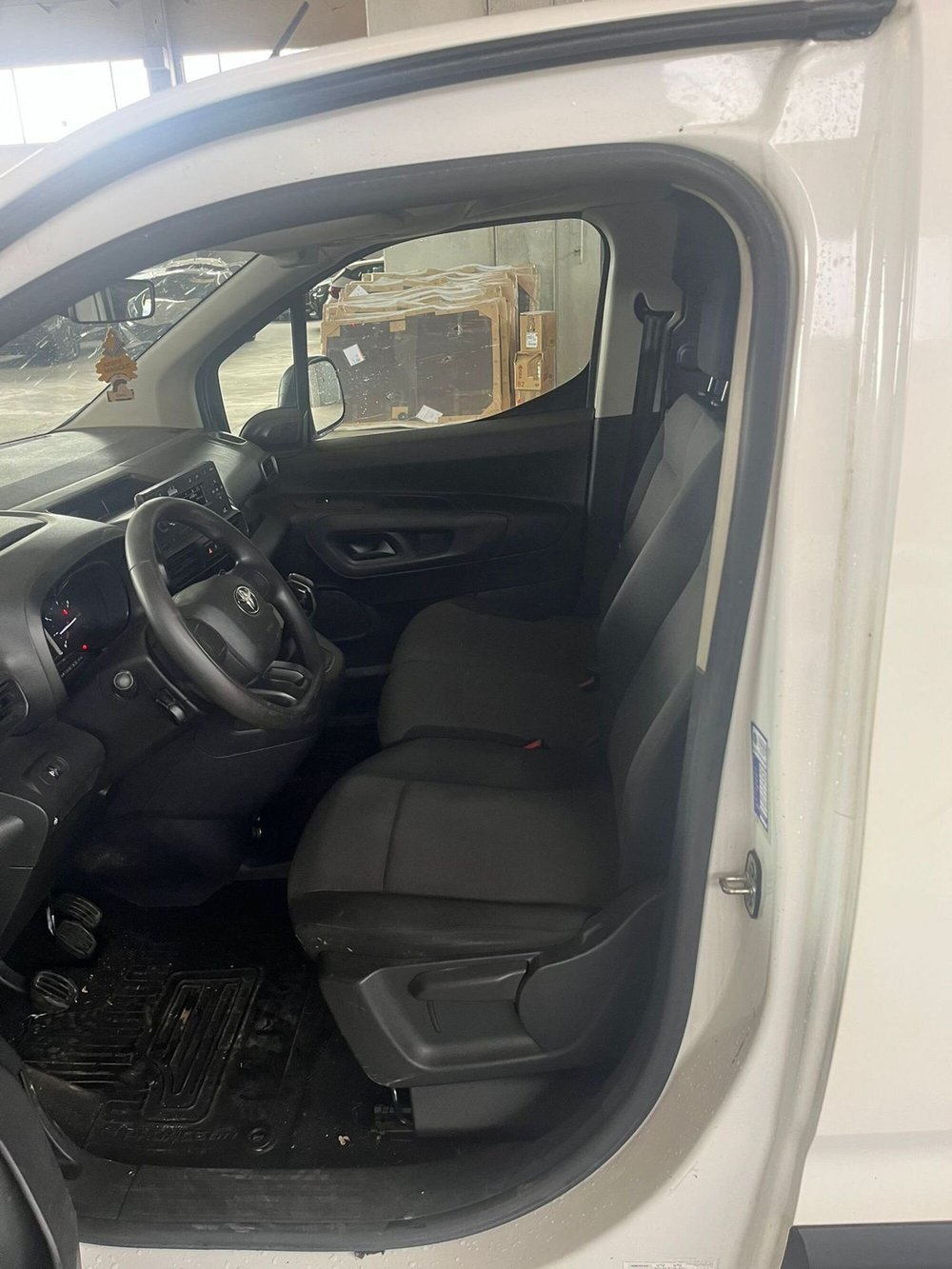 Toyota Proace City usata a Cremona (6)