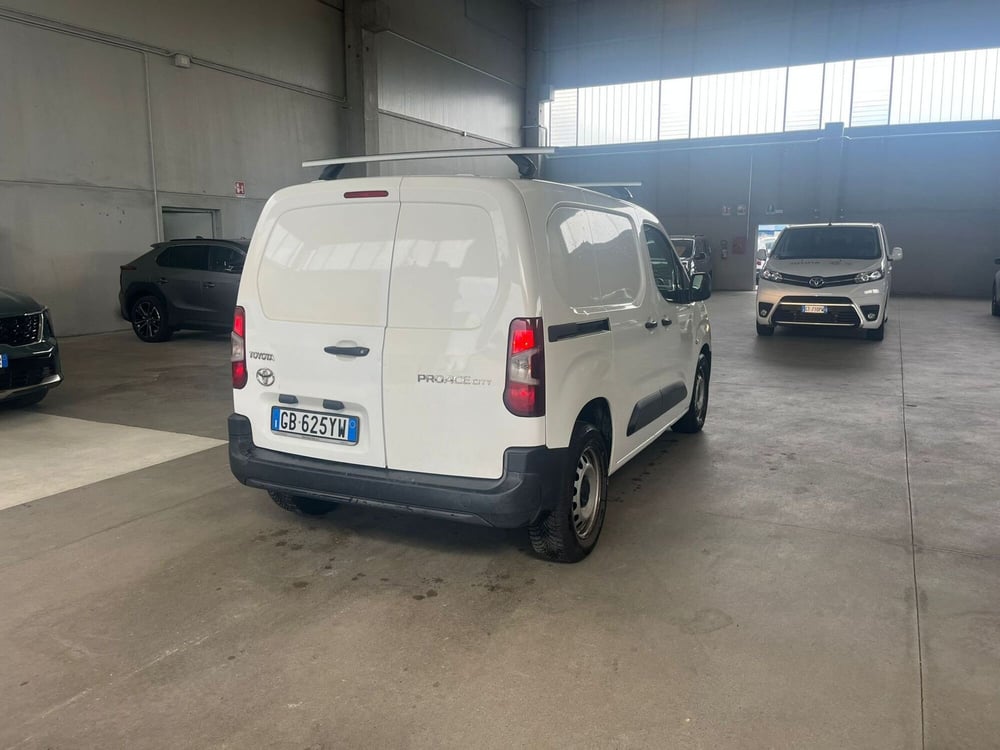 Toyota Proace City usata a Cremona (5)