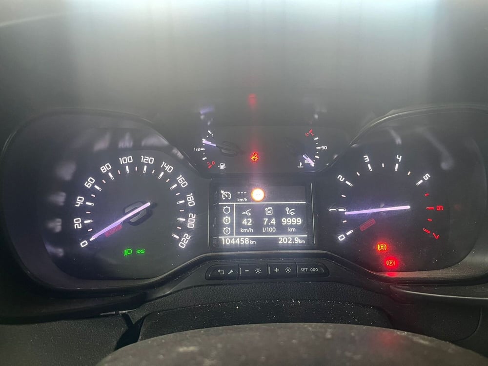 Toyota Proace City usata a Cremona (8)