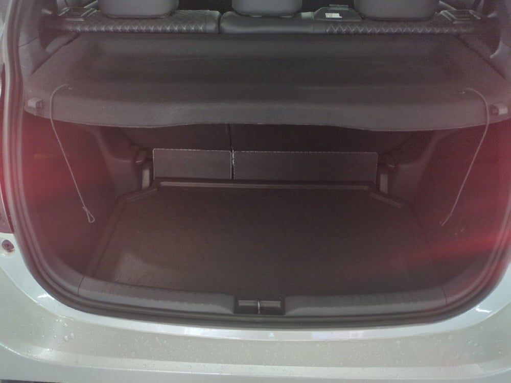 Toyota Yaris usata a Milano (10)