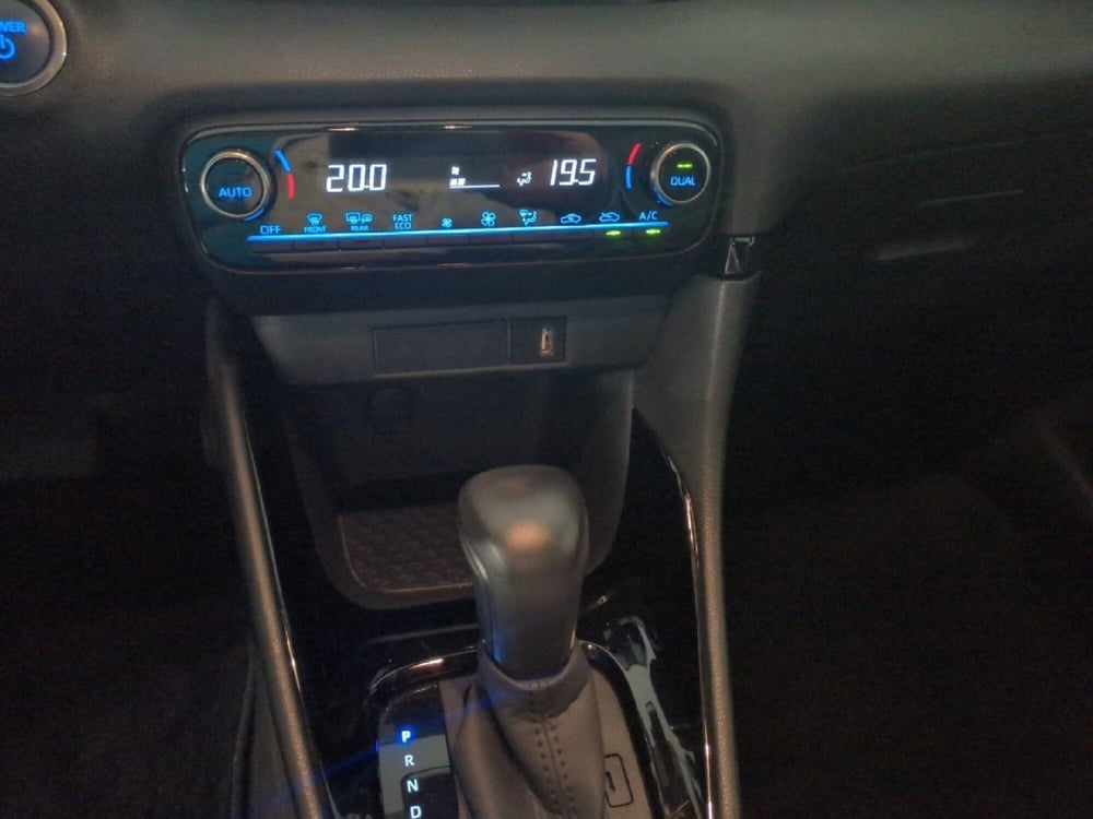 Toyota Yaris usata a Milano (18)