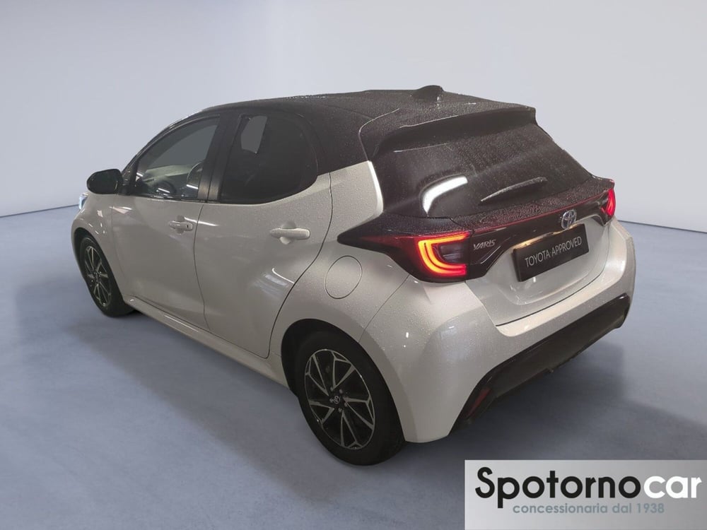 Toyota Yaris usata a Milano (4)