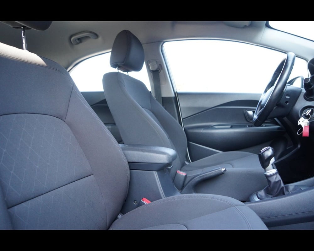 Kia Rio usata a Venezia (12)