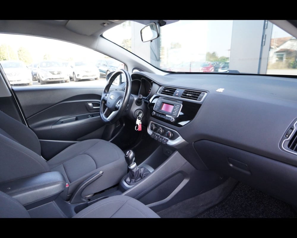 Kia Rio usata a Venezia (13)