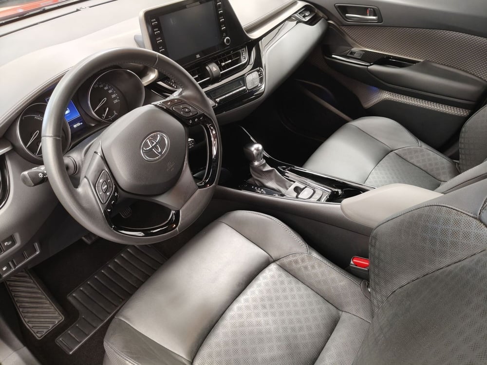 Toyota Toyota C-HR usata a Frosinone (13)
