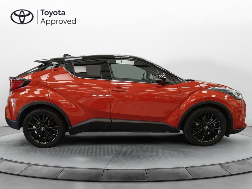 Toyota Toyota C-HR usata a Frosinone (18)