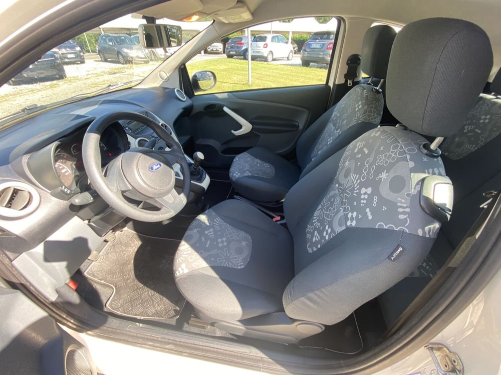 Ford Ka usata a La Spezia (9)