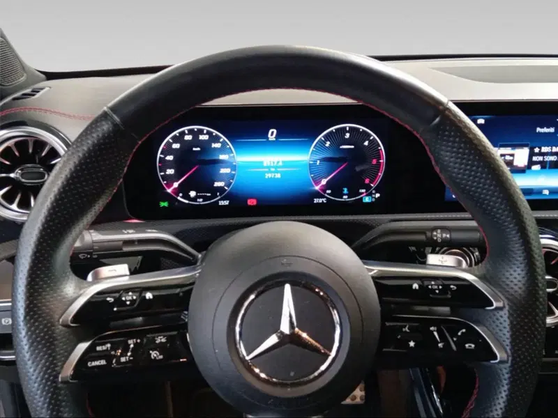 Mercedes-Benz CLA Shooting Brake usata a Firenze (10)