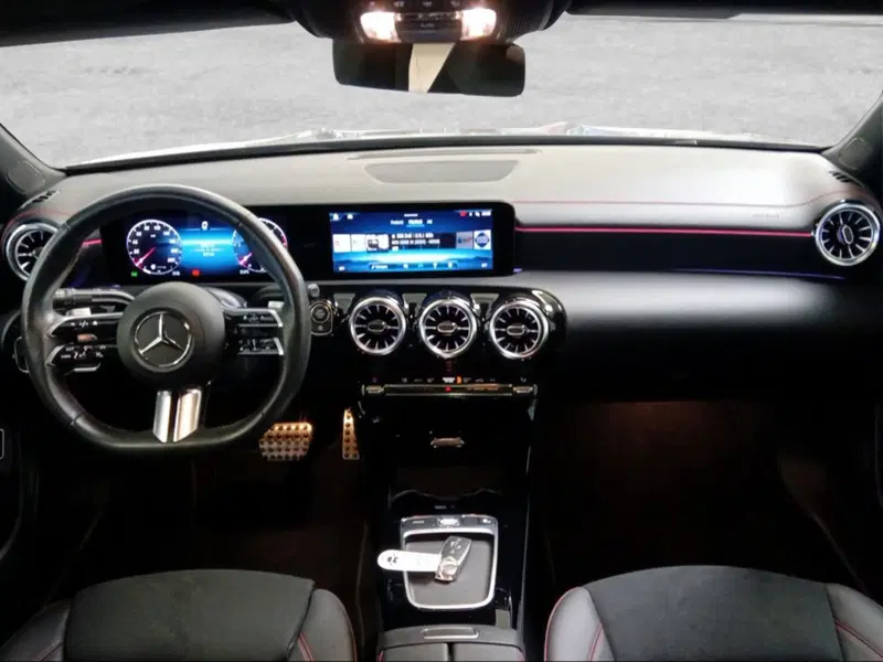 Mercedes-Benz CLA Shooting Brake usata a Firenze (14)