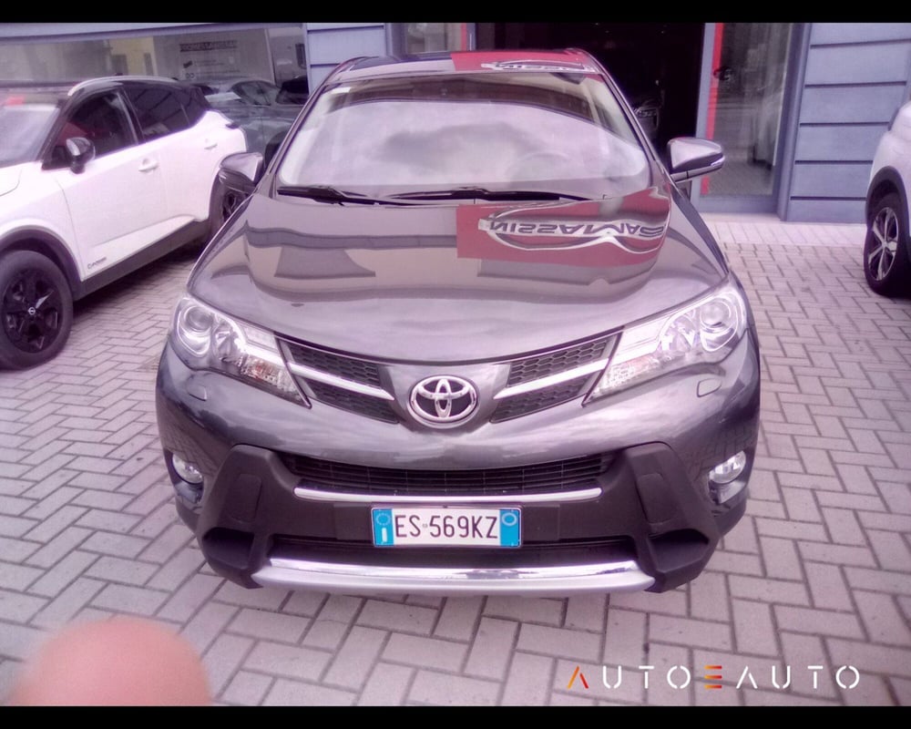 Toyota Rav4 usata a Parma (8)