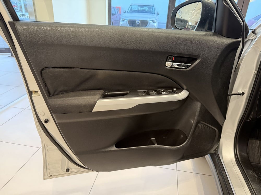 Suzuki Vitara usata a Latina (14)