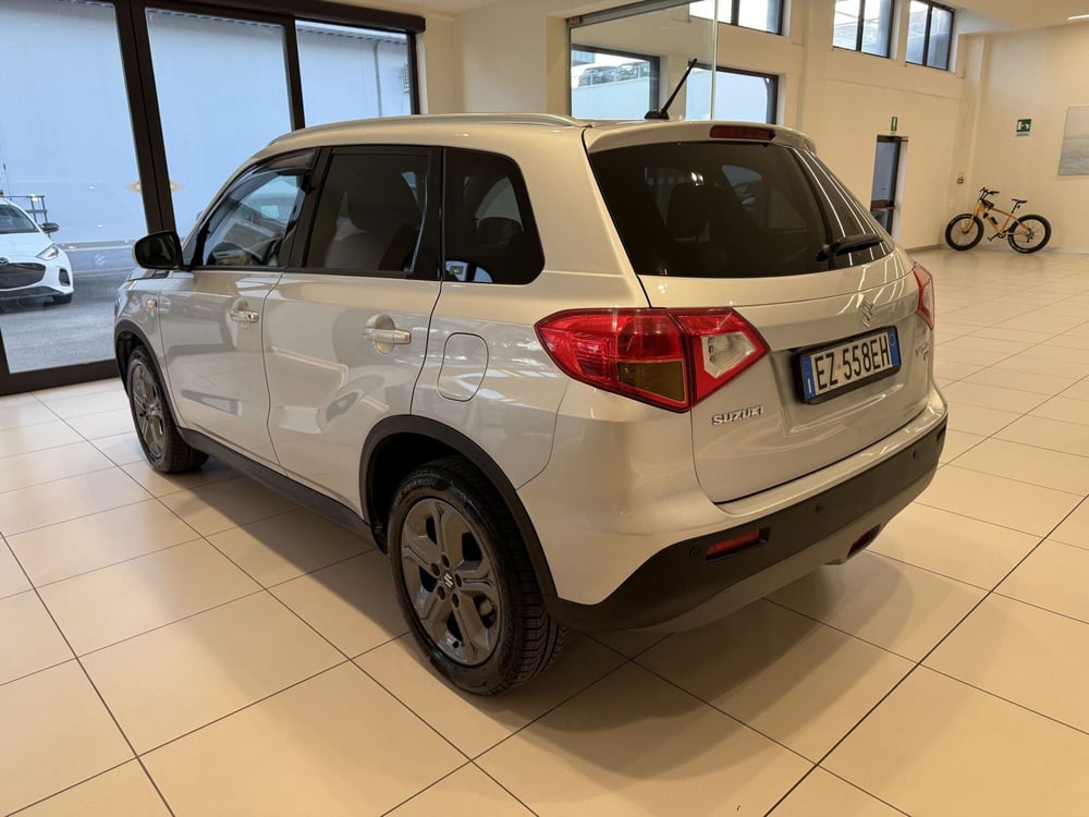 Suzuki Vitara usata a Latina (2)