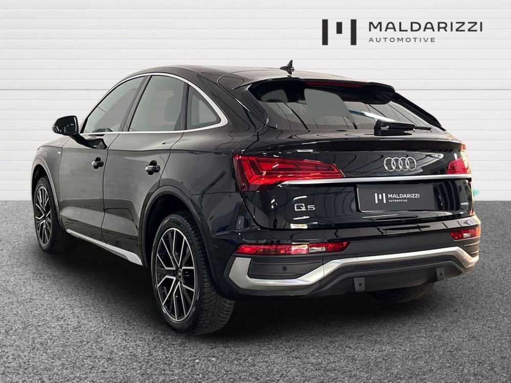 Audi Q5 Sportback usata a Bari (14)