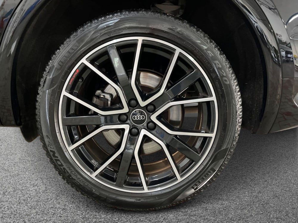 Audi Q5 Sportback usata a Bari (6)