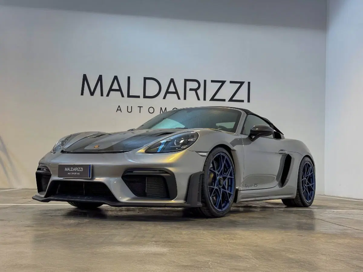 Porsche 718 Boxster  usata a Bari