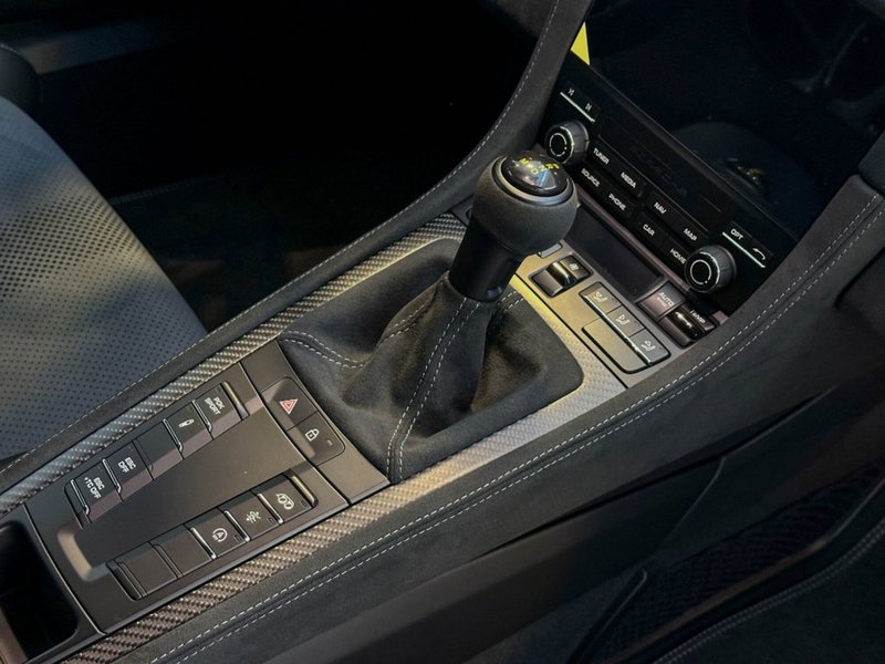 Porsche 718 Boxster  usata a Bari (14)