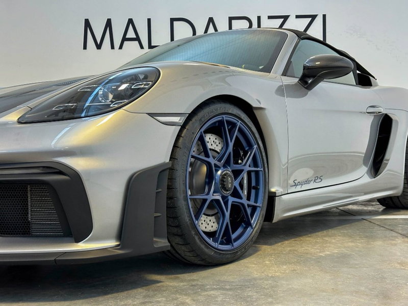 Porsche 718 Boxster  usata a Bari (5)