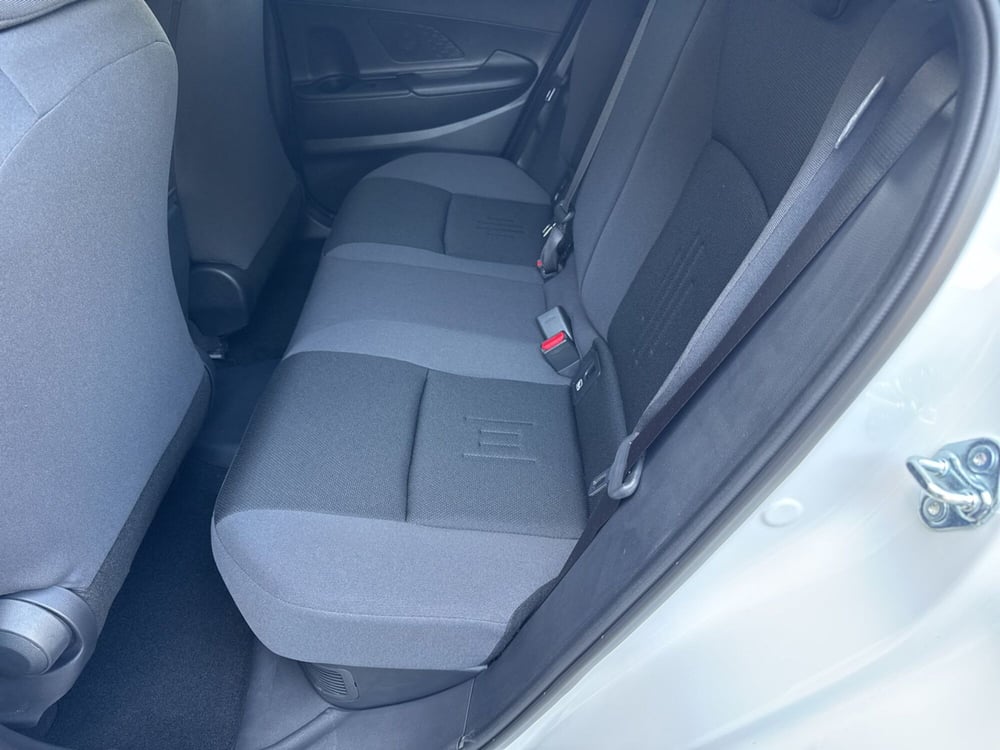 Toyota Toyota C-HR nuova a Ferrara (7)
