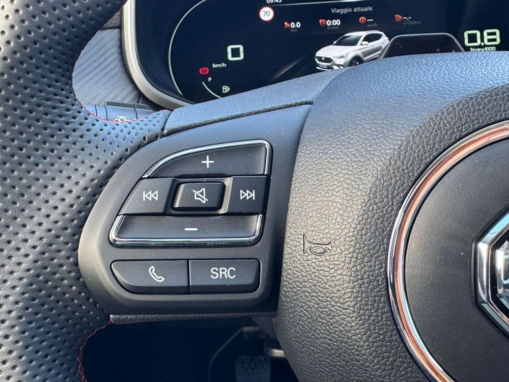 Mg ZS nuova a Ferrara (15)