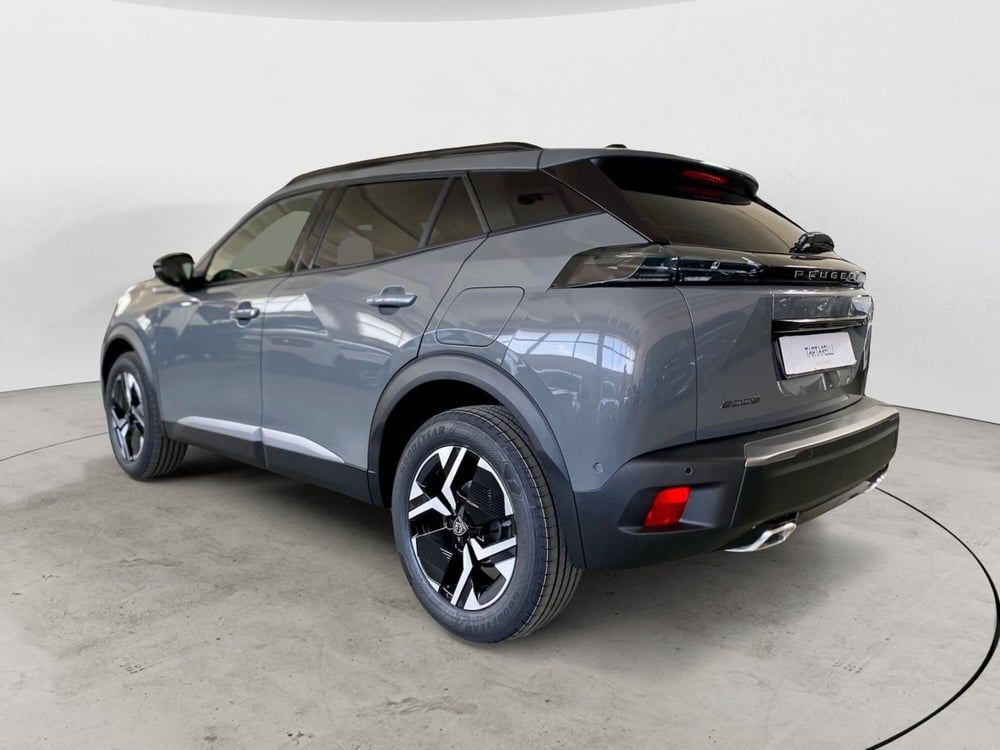 Peugeot 2008 nuova a Bari (5)