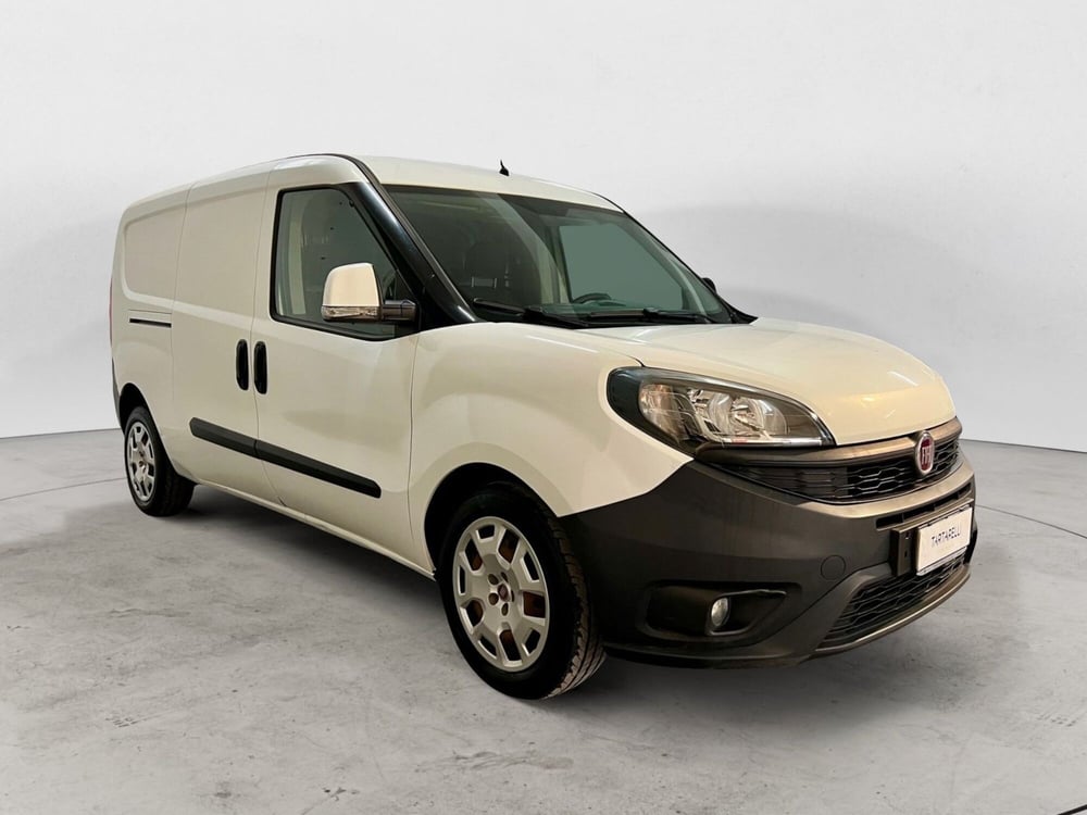 Fiat Doblò Furgone usata a Bari